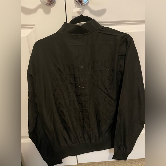 Jacket - Picture 2 of 4